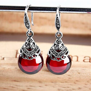 Boucles d'oreille rouge